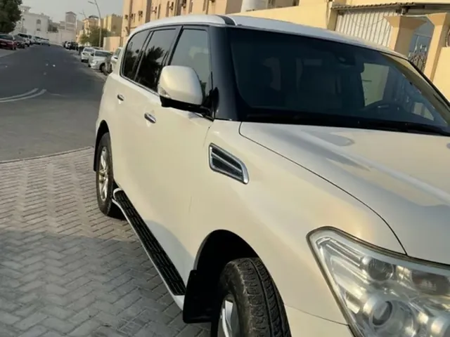 Photo of 2012 Nissan Patrol LE