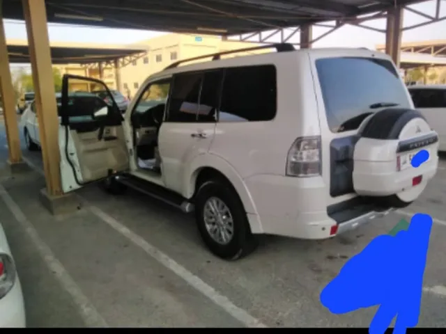 صورة 2014 ميتسوبيشي باجيرو GLS