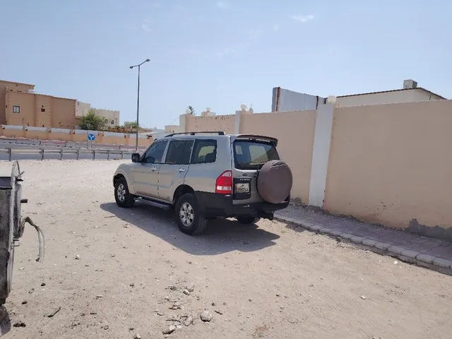 صورة 2003 ميتسوبيشي باجيرو GLS