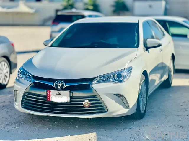 صورة 2016 تويوتا كامري GLE