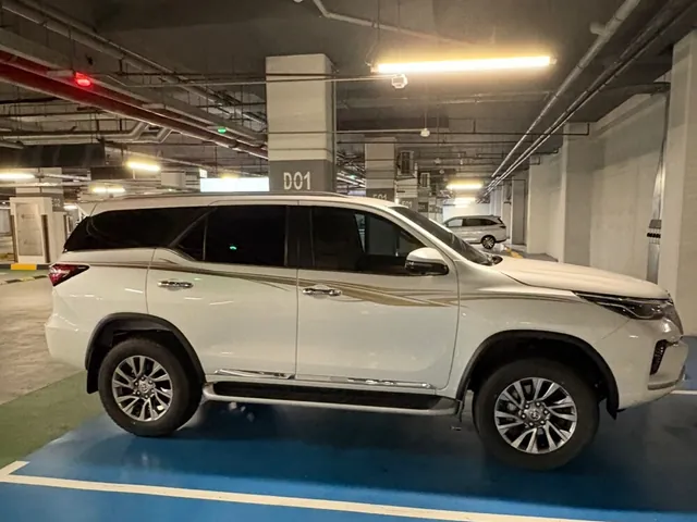 Photo of 2025 Toyota Fortuner SR5