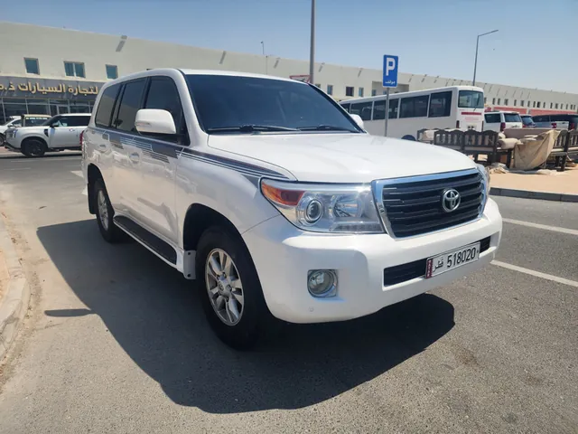 Photo of 2014 Toyota Land Cruiser GX
