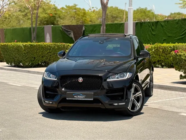 صورة 2018 جاكوار F-Pace آر-سبورت
