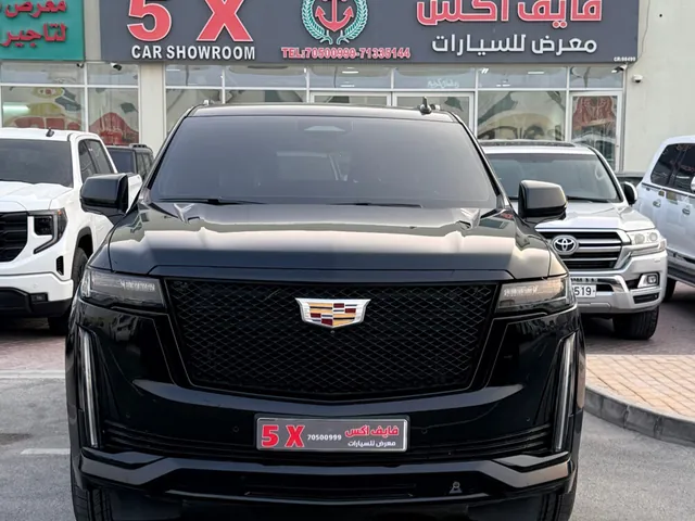 Photo of 2021 Cadillac Escalade 600