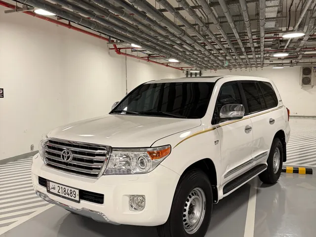 Photo of 2015 Toyota Land Cruiser VXR