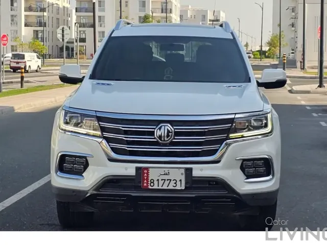 صورة 2023 إم جي RX8 30T