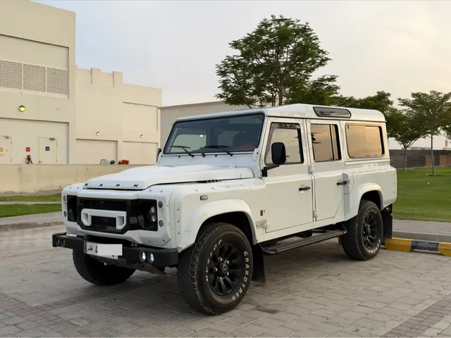 Photo of 2016 Land Rover Defender