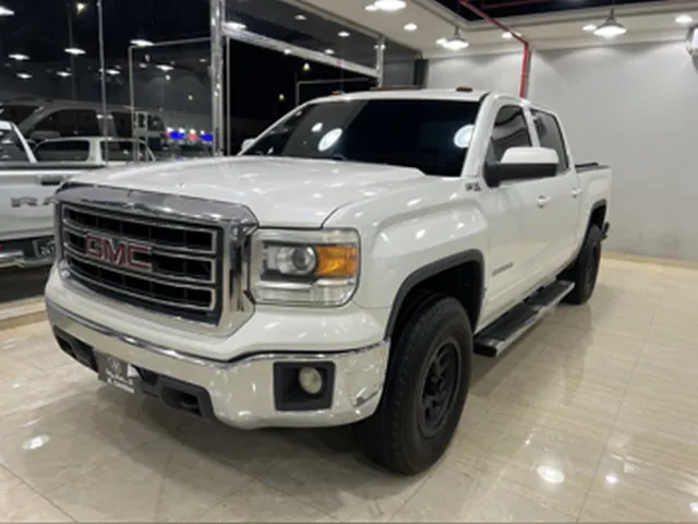 Photo of 2015 GMC Sierra 1500 AT4