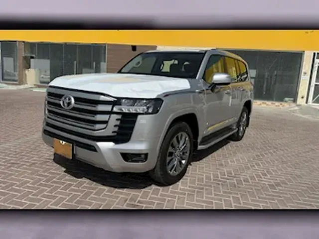 Photo of 2024 Toyota Land Cruiser GXR
