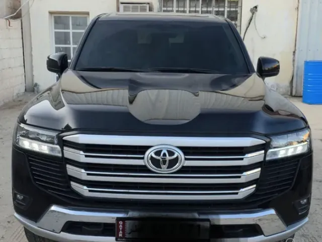 Photo of 2024 Toyota Land Cruiser GXR