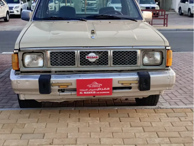 صورة 1992 نيسان بيك أب