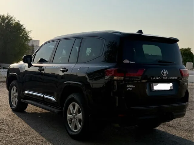 Photo of 2022 Toyota Land Cruiser GXR Limited