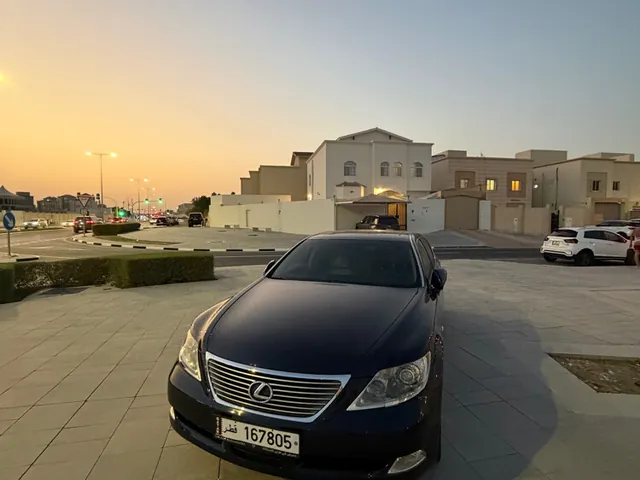 صورة 2008 لكزس ال إس 460