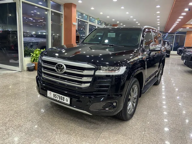 Photo of 2025 Toyota Land Cruiser VX