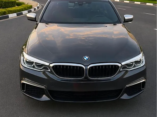 صورة 2020 بي إم دبليو الفئة الخامسة 550i