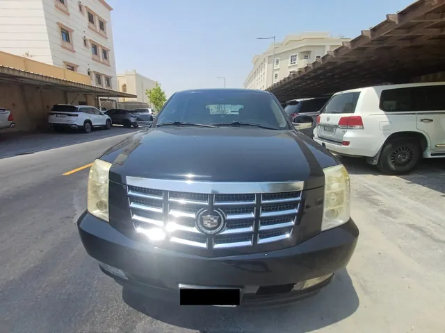 صورة 2009 كاديلاك إسكاليد ESV