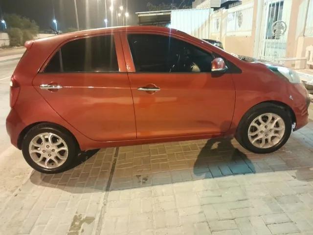 صورة 2013 كيا بيكانتو جي تي لاين