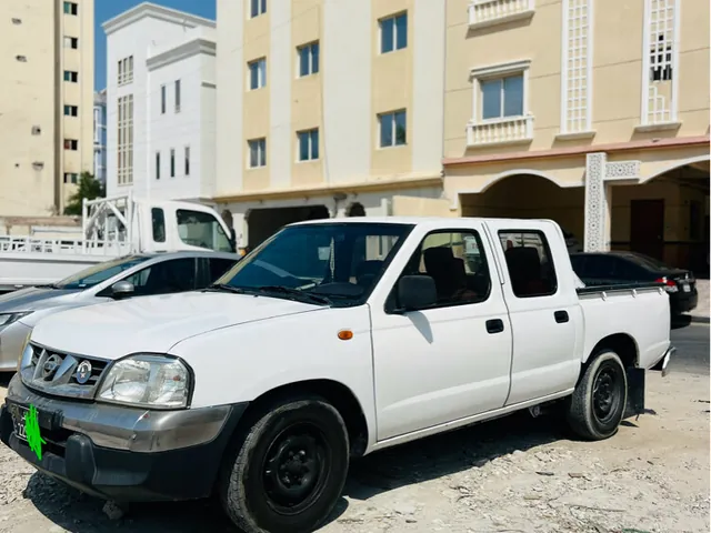 Photo of 2012 Nissan Pickup