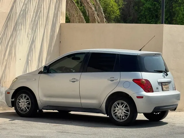 Photo of 2004 Toyota xA