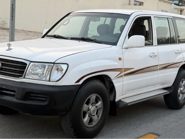 صورة 2002 تويوتا لاند كروزر GX