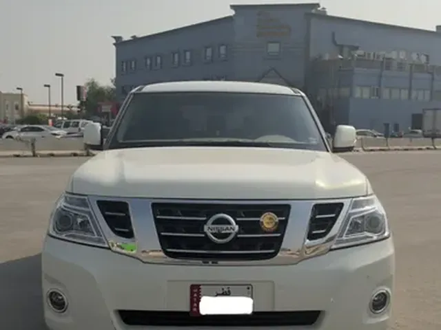 Photo of 2013 Nissan Patrol SE