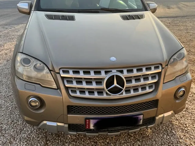 Photo of 2010 Mercedes-Benz M ML 350
