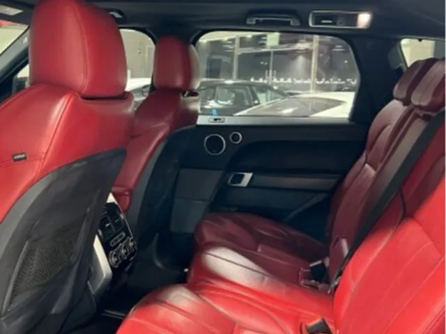 Photo of 2015 Range Rover Sport