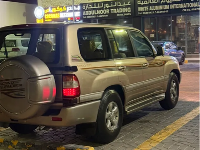 Photo of 2006 Toyota Land Cruiser GXR Limited