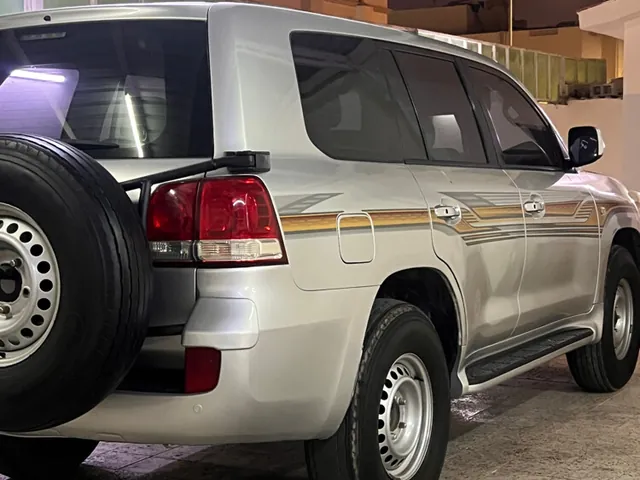 Photo of 2008 Toyota Land Cruiser GX