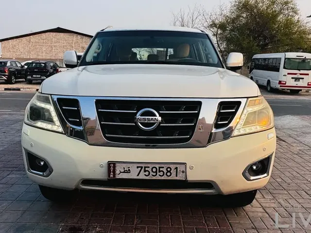 صورة 2017 نيسان باترول LE