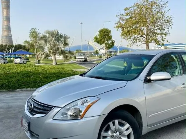 صورة 2012 نيسان ألتيما 2.5 S