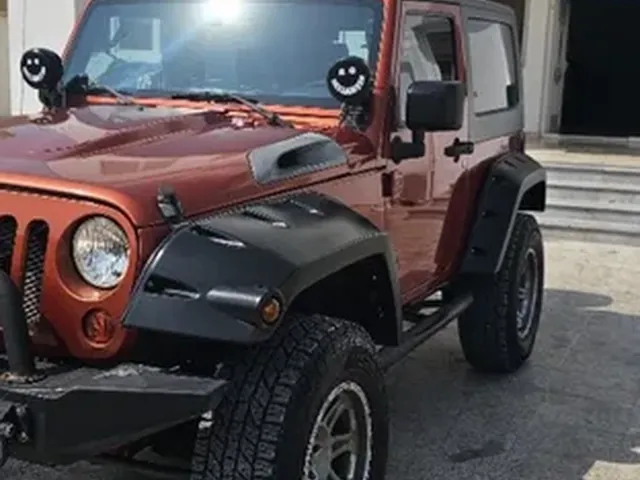 Photo of 2009 Jeep Wrangler Sahara