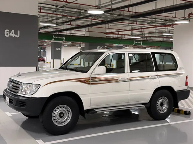 Photo of 2007 Toyota Land Cruiser GX