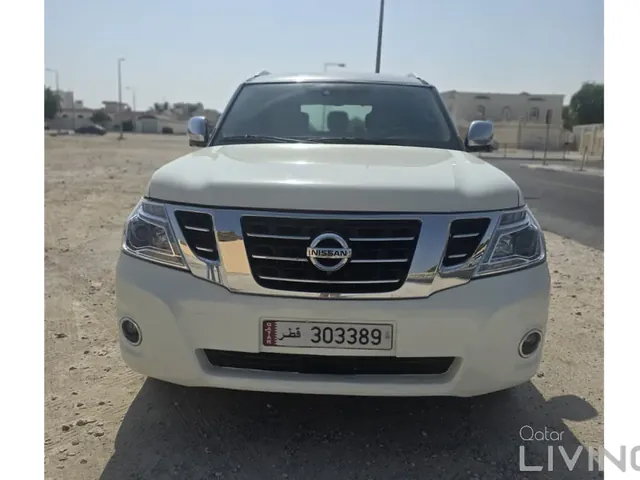 صورة 2013 نيسان باترول LE