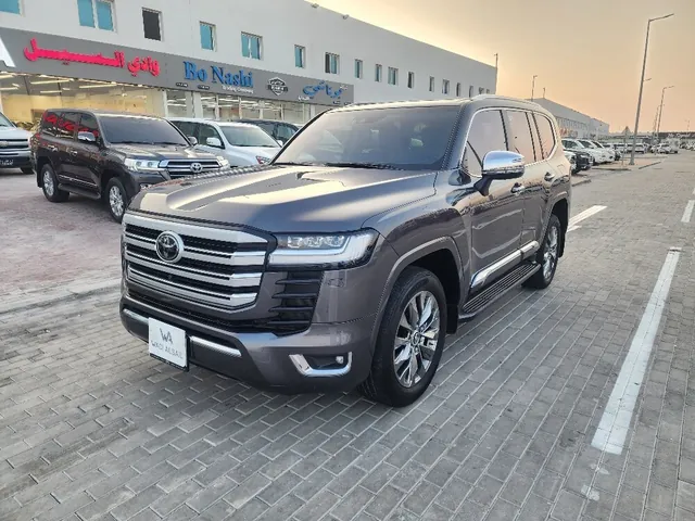 Photo of 2024 Toyota Land Cruiser VXR