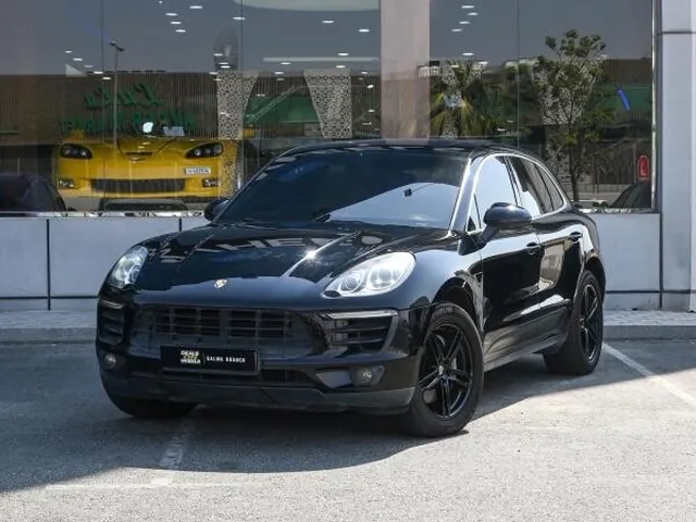 Photo of 2015 Porsche Macan S