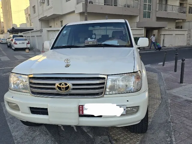 صورة 2006 تويوتا لاند كروزر VXR