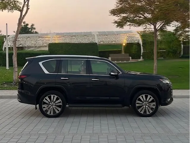 Photo of 2026 Lexus LX 600