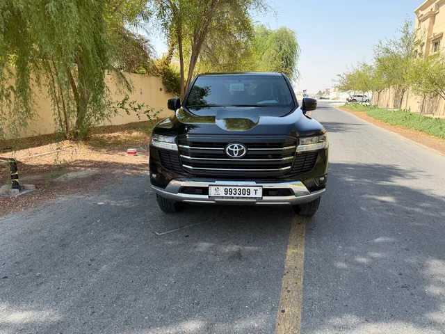 Photo of 2026 Toyota Land Cruiser GX
