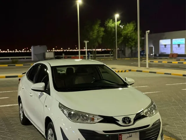 صورة 2019 تويوتا يارس