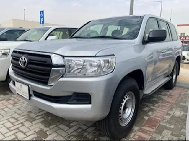 صورة 2019 تويوتا لاند كروزر G