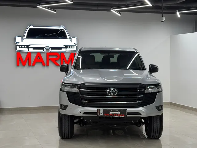 Photo of 2025 Toyota Land Cruiser GX