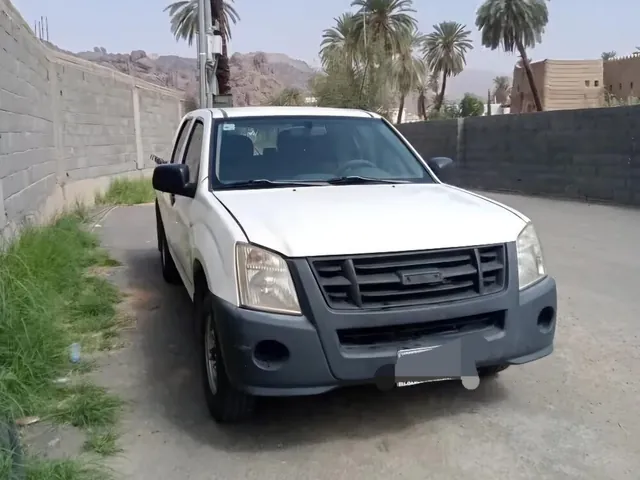 Photo of 2009 Isuzu D-Max