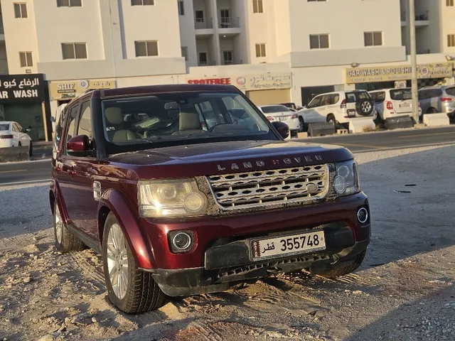 صورة 2016 لاند روفر LR4 HSE
