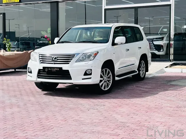 صورة 2011 لكزس LX 570