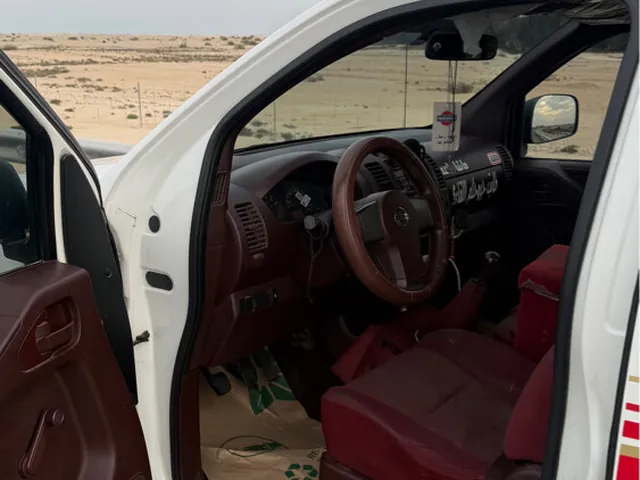 صورة 2016 نيسان نافارا SE