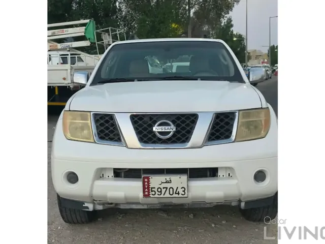 Photo of 2006 Nissan Pathfinder LE