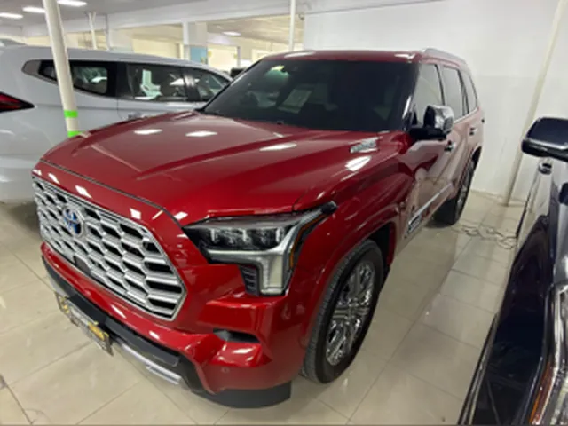 Photo of 2023 Toyota Sequoia