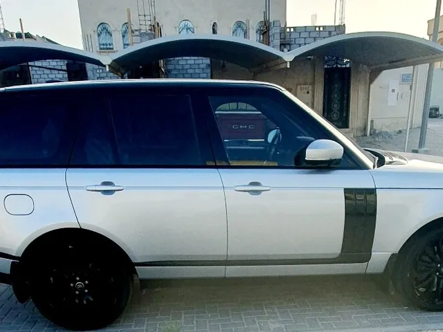 صورة 2014 رنج روڤر رنج روڤر فوغ أوتوبيوغرافي