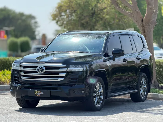 Photo of 2022 Toyota Land Cruiser GXR